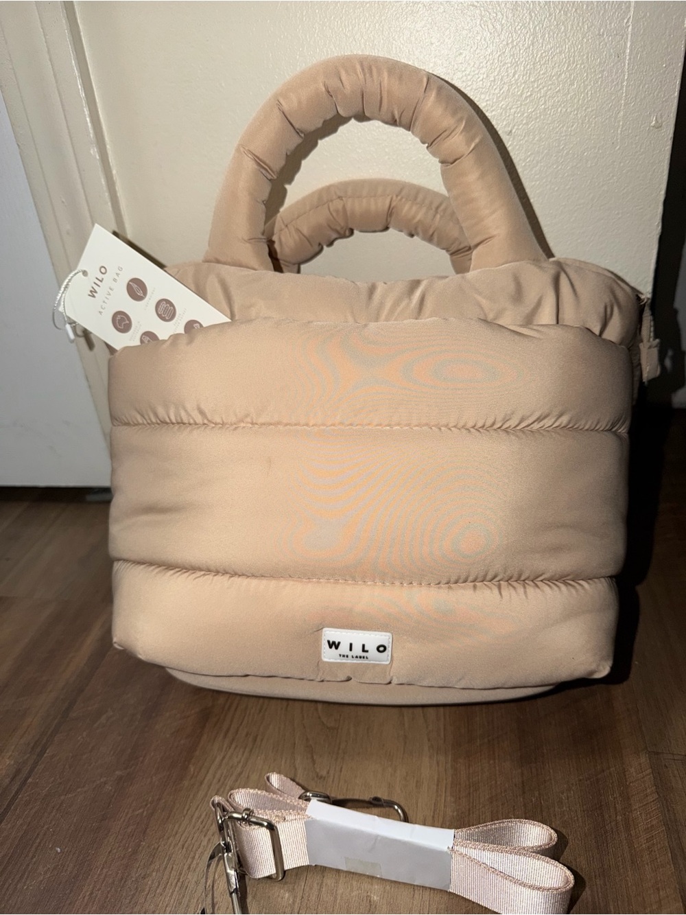 Wilo The Label Quilted Tote ๐ค | Beige | NWT - Picture 2 of 9